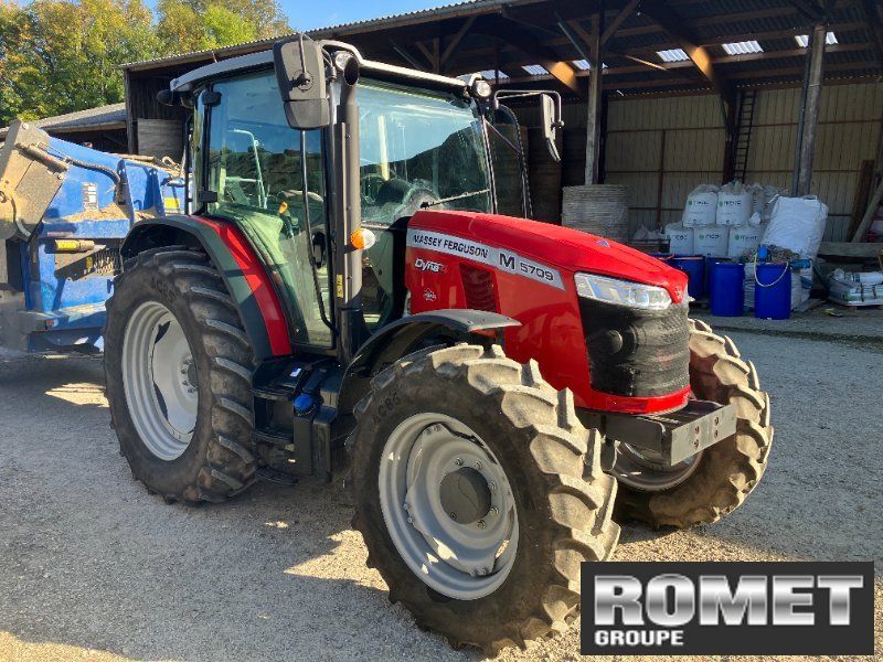 Massey Ferguson 5709 M D4