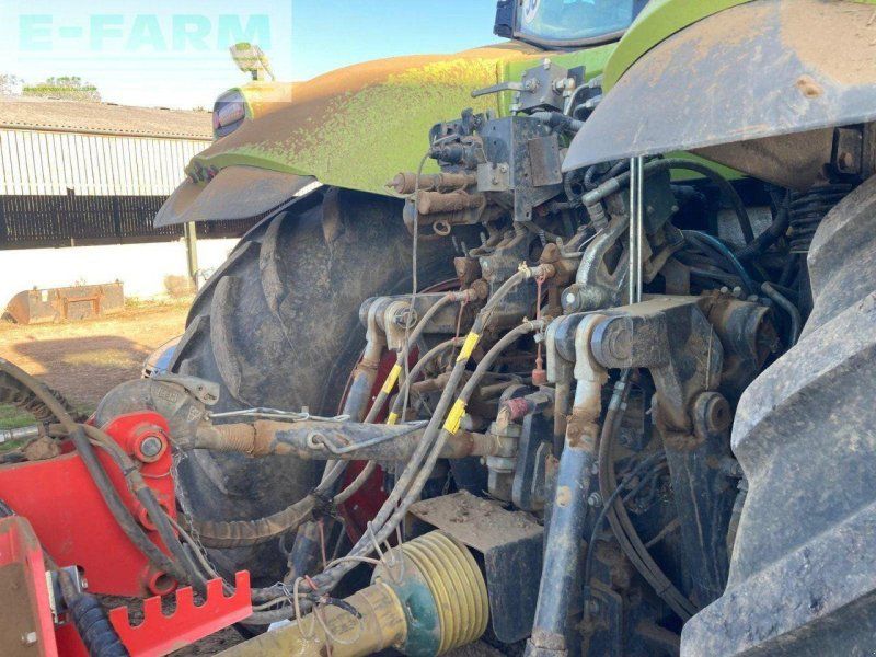Claas AXION 830