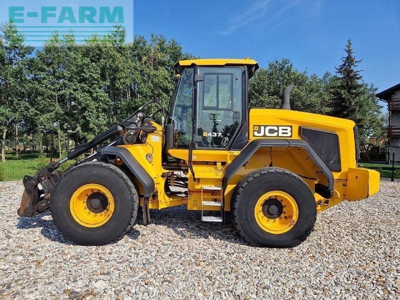 JCB 437ht