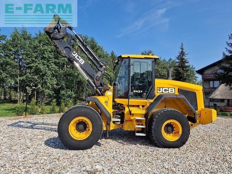 JCB 437ht