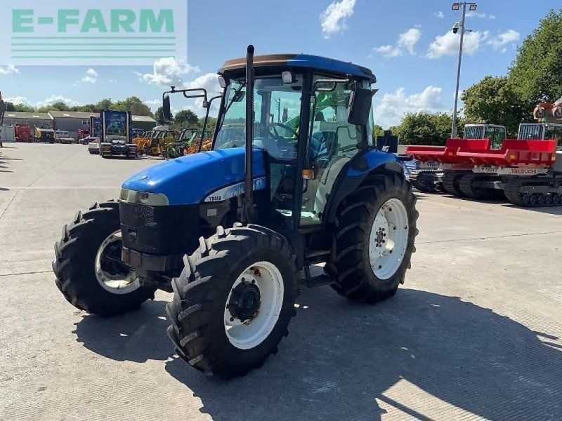 New Holland td80d  (st23818) D