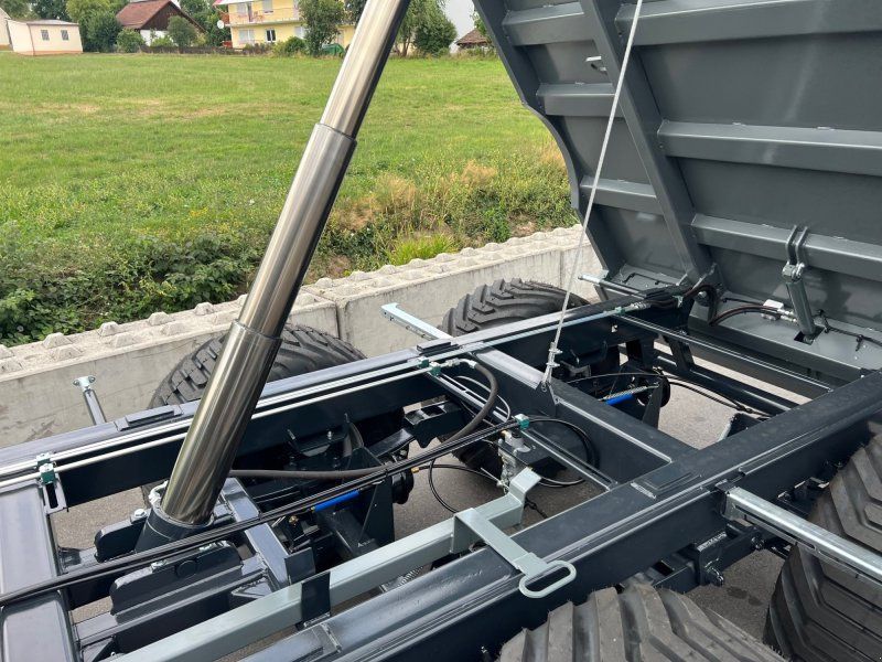 Dinapolis DPS-14 Bauschuttmulde Muldenkipper Schotterklappe