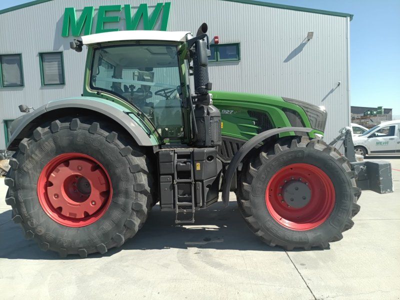 Fendt 927 Vario S4 Profi plus
