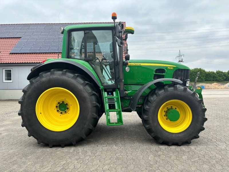 John Deere 7430 Interne Nr. 2778