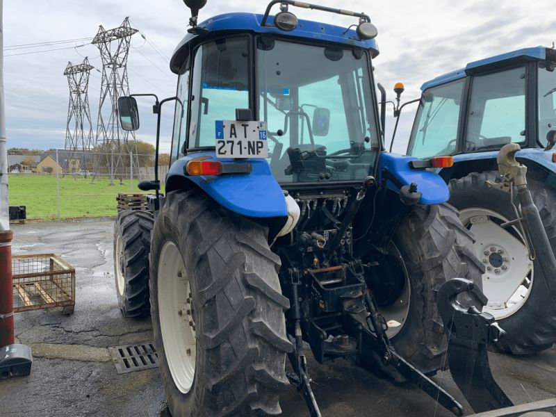 New Holland TD5040