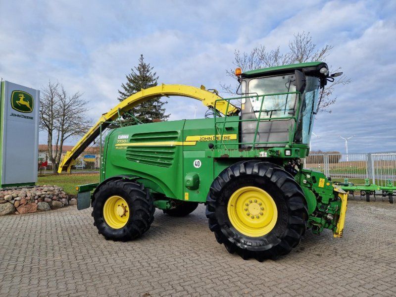 John Deere 7750i