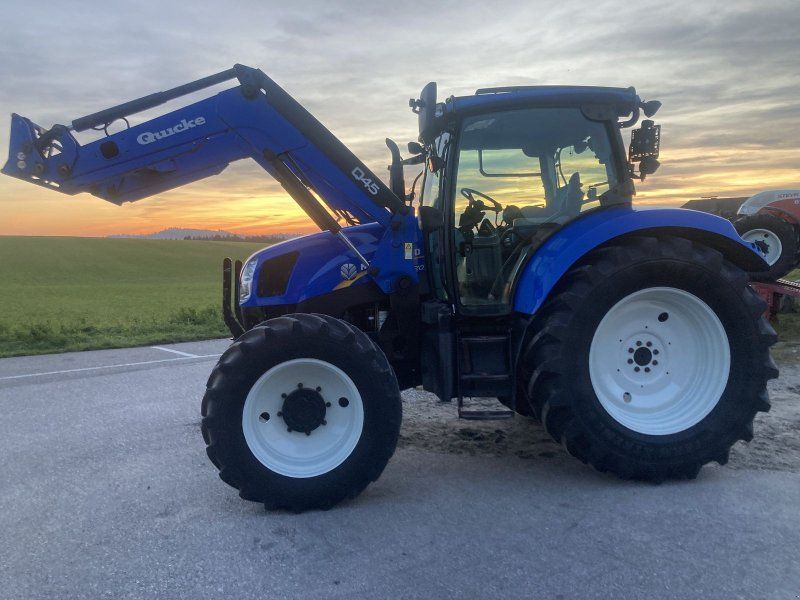 New Holland T6020 Elite