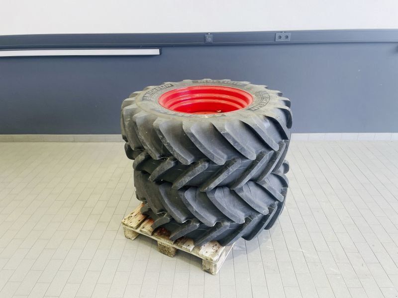 Fendt RÄDER 440/65R24 128D