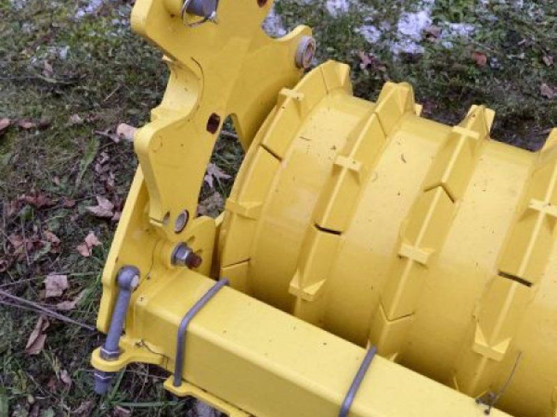 Pöttinger PRISMENPACKER 500-3000