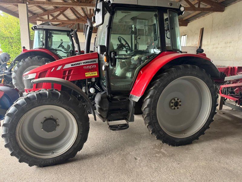 Massey Ferguson 5609 Dyna-4 Essential