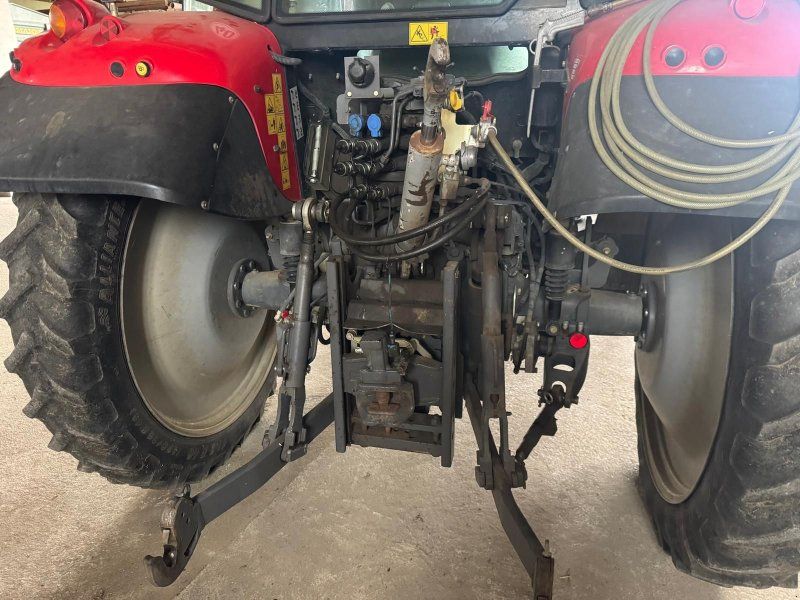 Massey Ferguson 5609 Dyna-4 Essential