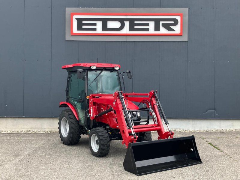 TYM T475 SH mit Kabine und Frontlader