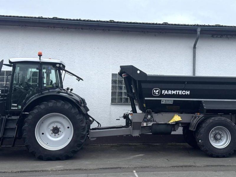 Farmtech GRAVIS 2000 + CLAAS AXION 810 Cmatic