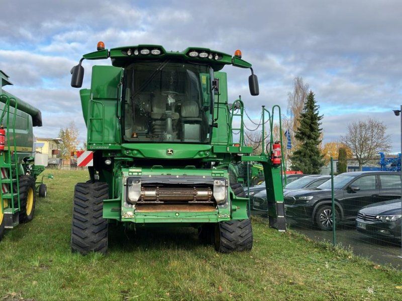 John Deere S680