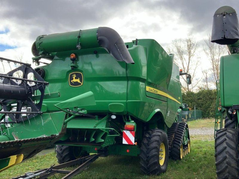 John Deere S680