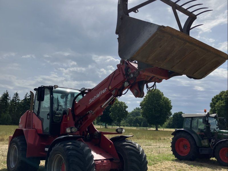 Schäffer 9660 T mit SCV-Kabine