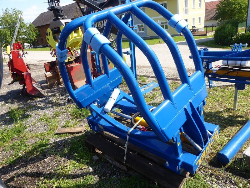 Göweil RBG 160 Rundballengreifer