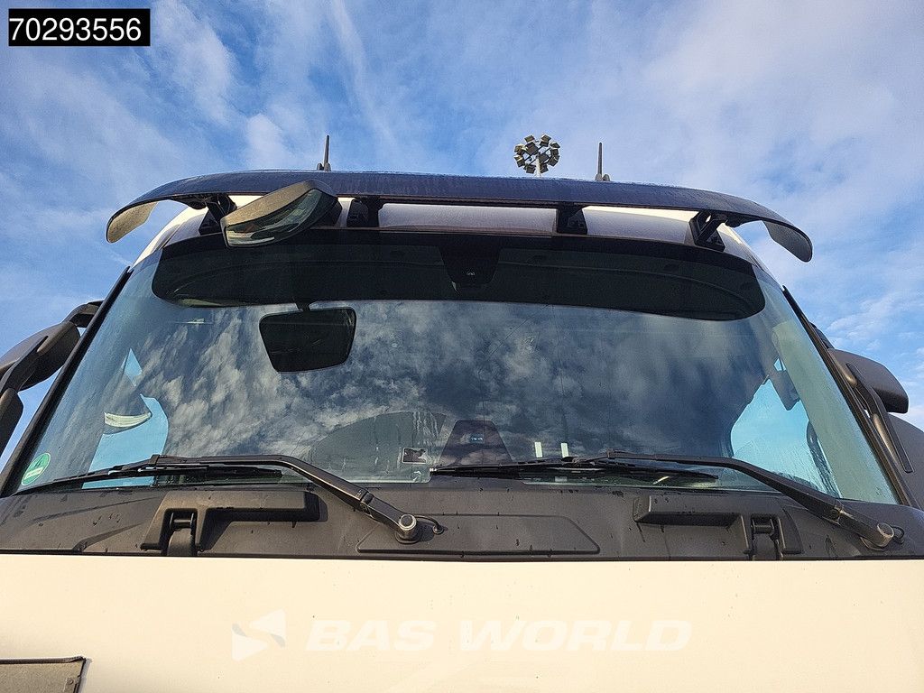 Renault T 480 4X2 HSC 2x Tanks