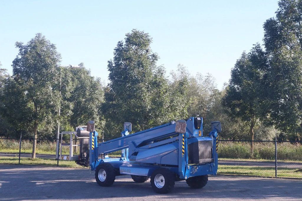 DINO 240 RXT | 24 METER | 215 KG