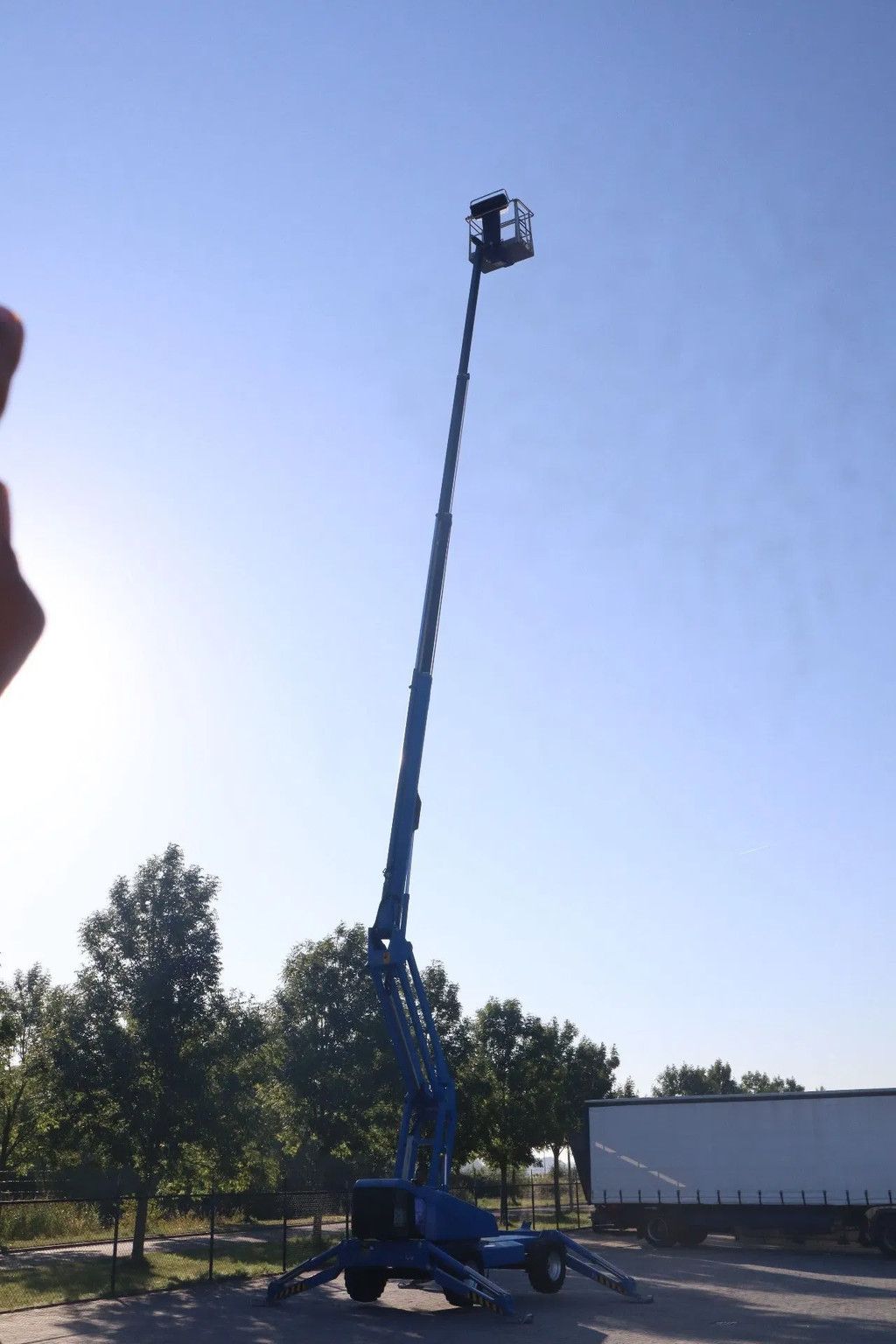 DINO 240 RXT | 24 METER | 215 KG