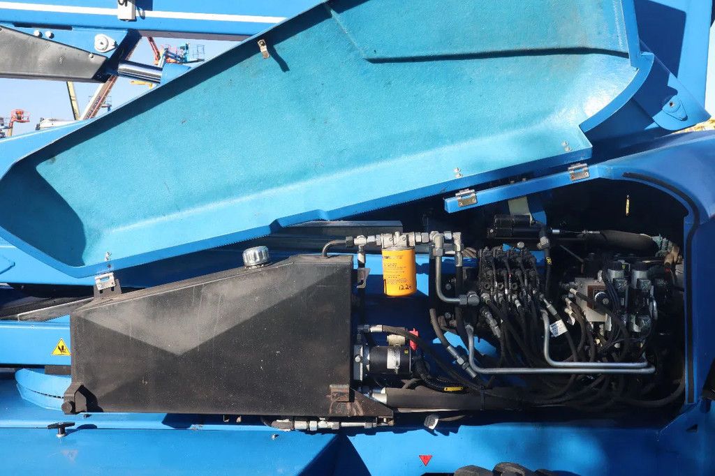 DINO 240 RXT | 24 METER | 215 KG