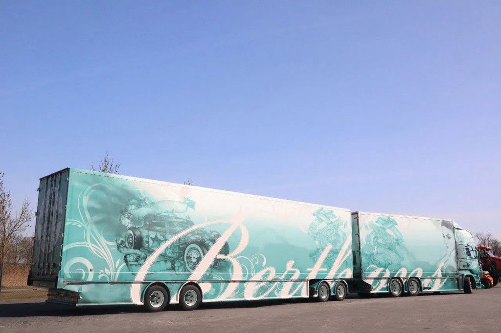 Scania R560 V8 R560 | BERTHONS HOT ROD | CUSTOM SPECIAL TRUCK