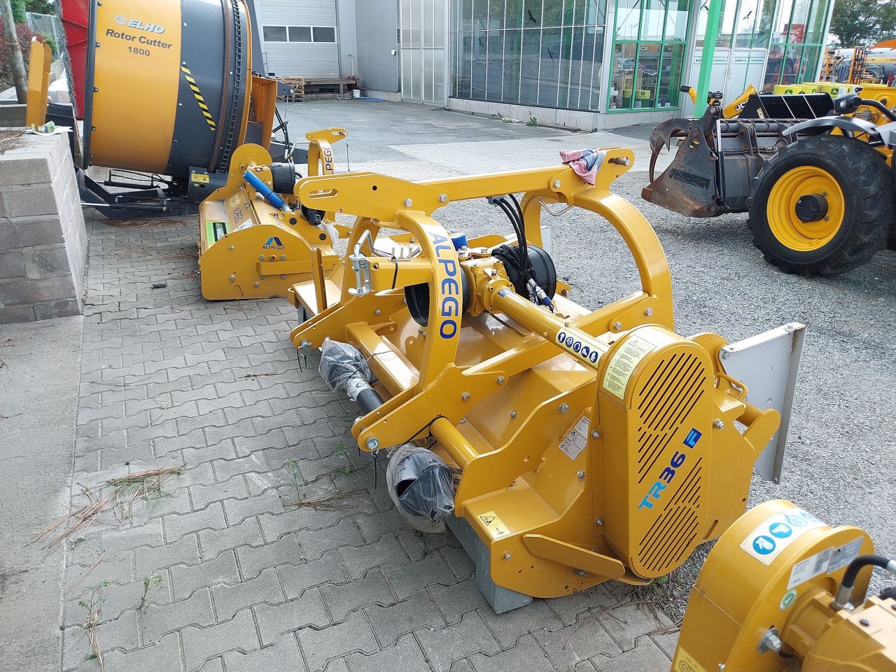 ALPEGO TRISAR TR36F-240 Mulcher