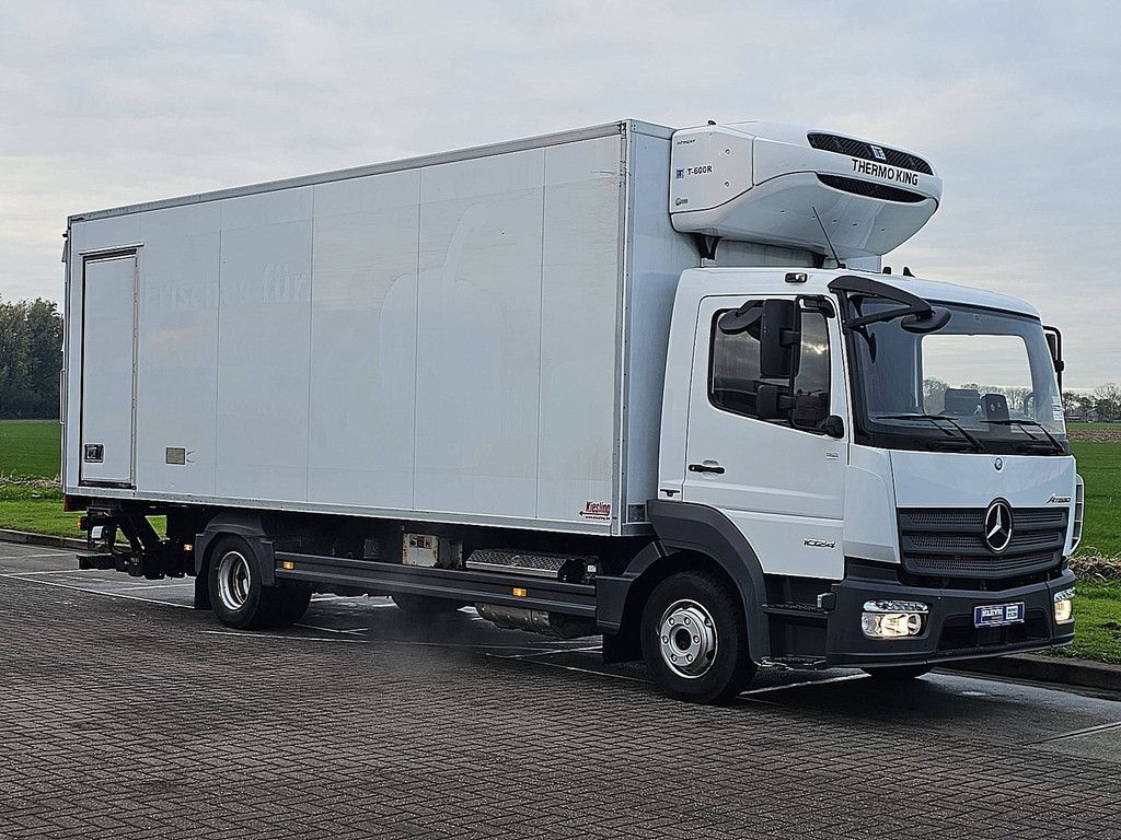 MERCEDES-BENZ ATEGO 1024