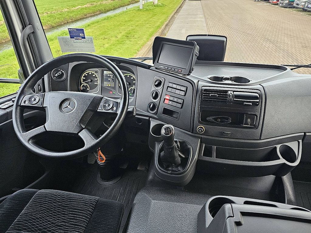 MERCEDES-BENZ ATEGO 1024