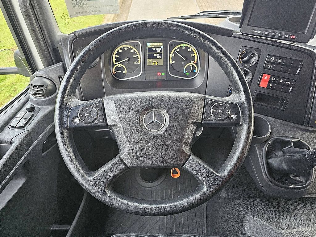 MERCEDES-BENZ ATEGO 1024