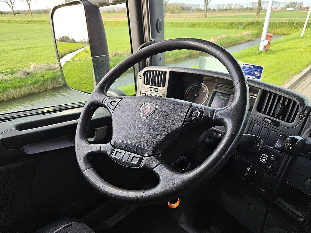 SCANIA P320