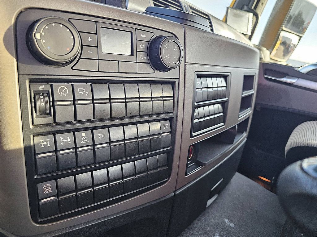 M.A.N. 26.430 TGS kipphydr