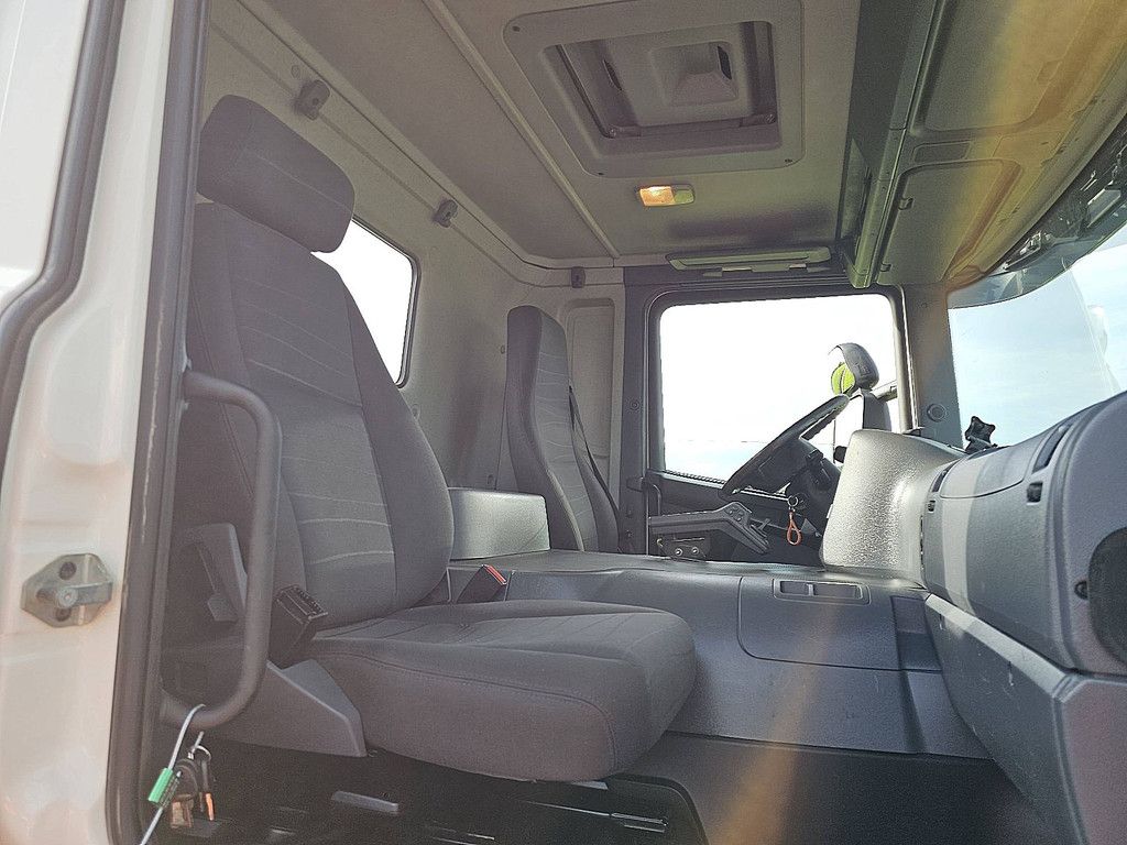 SCANIA P410 multilift