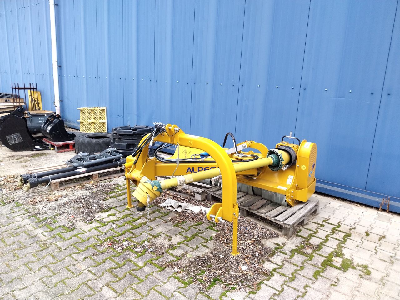 ALPEGO TL31-180 Klepelmaaier