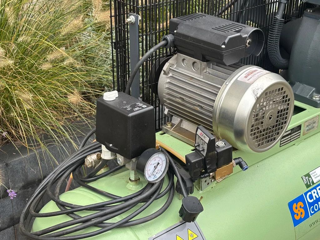 Creemers Compressor gebruikte csg350 / 150l luchtcompressor 230v 150l