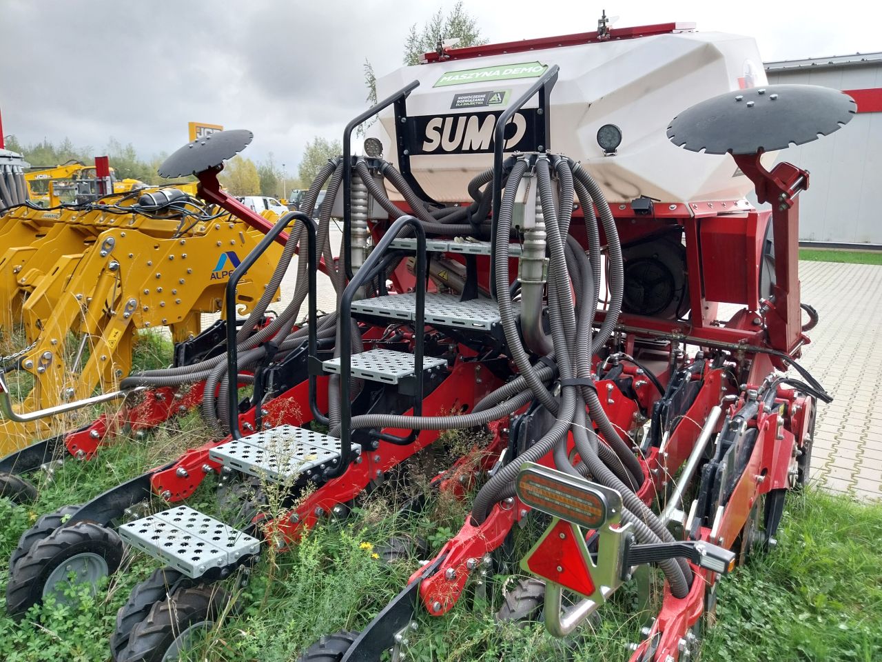 SUMO Strip-Till Drill DTS 3 Zaaimachine