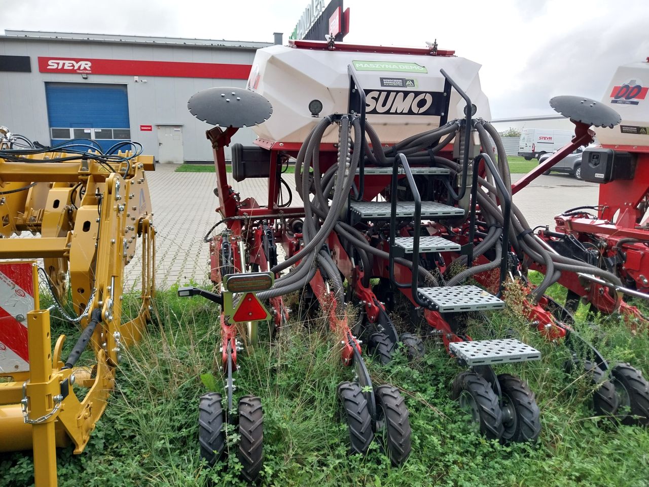 SUMO Strip-Till Drill DTS 3 Zaaimachine