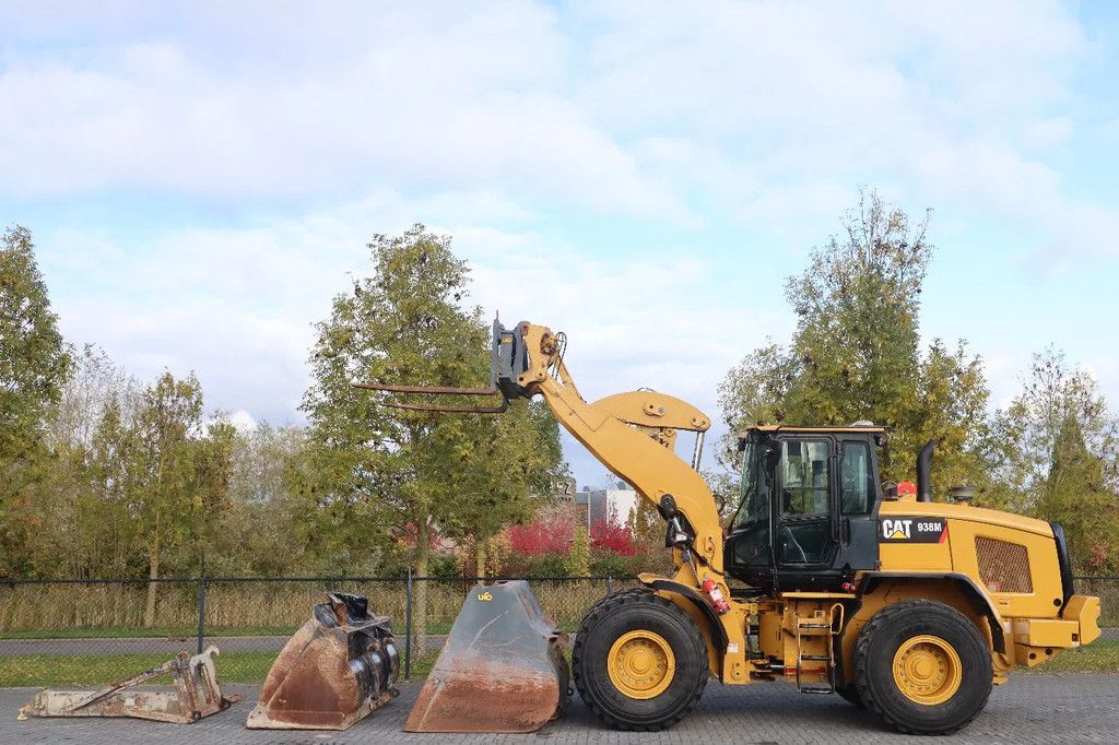 Caterpillar 938 M | 2X BUCKET | JIB | FORKS | BSS | GOOD CONDITION