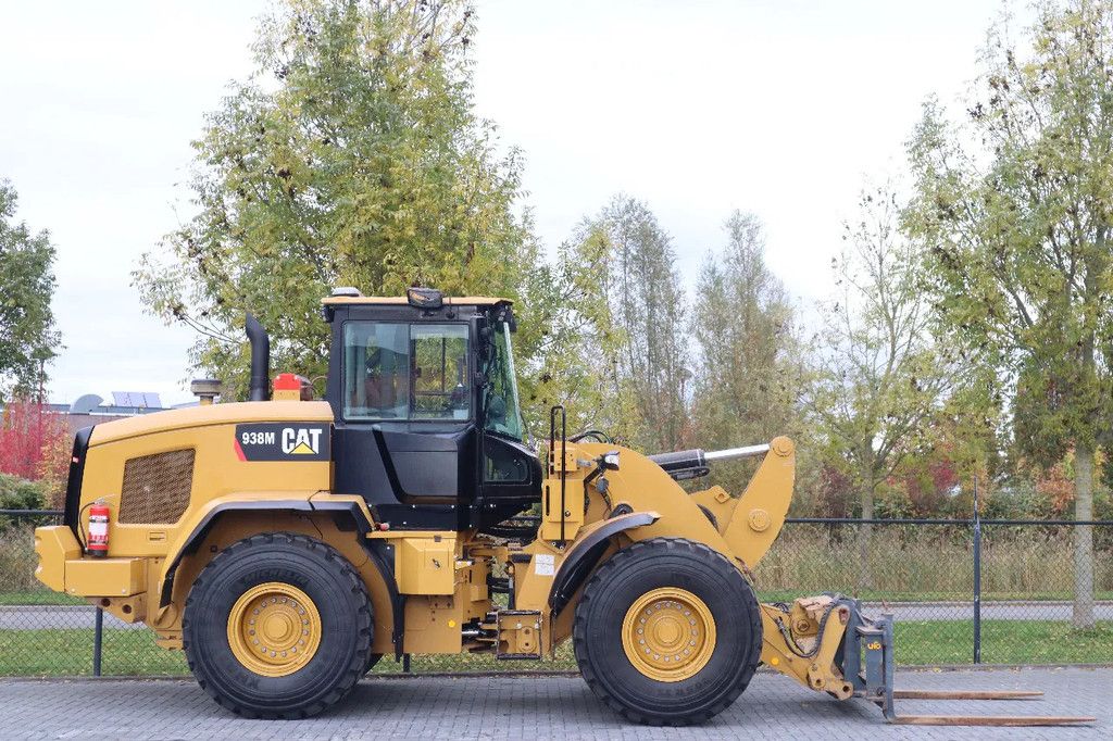 Caterpillar 938 M | 2X BUCKET | JIB | FORKS | BSS | GOOD CONDITION