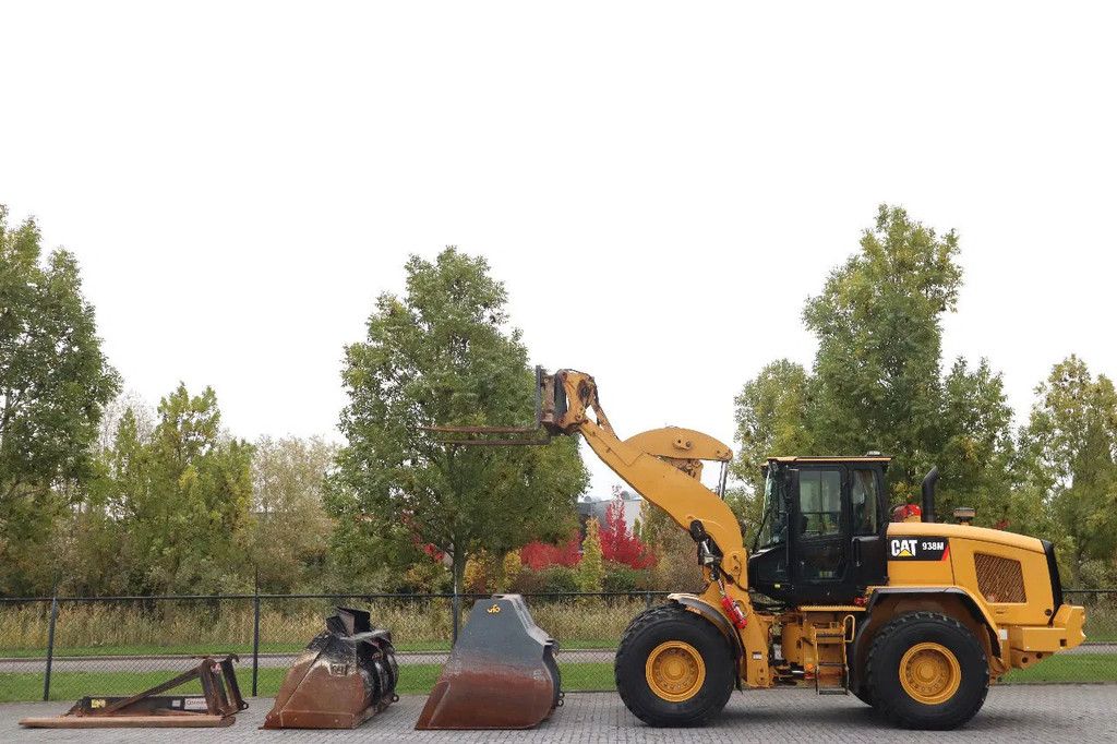 Caterpillar 938 M | 2X BUCKET | JIB | FORKS | BSS | GOOD CONDITION