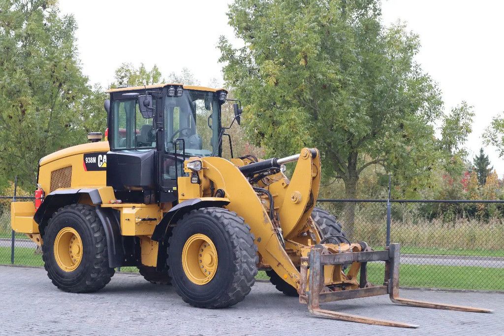 Caterpillar 938 M | 2X BUCKET | JIB | FORKS | BSS | GOOD CONDITION