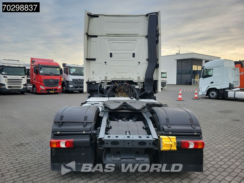 Mercedes Actros 1845 4X2 GigaSpace Retarder MirrorCam Navi Euro 6