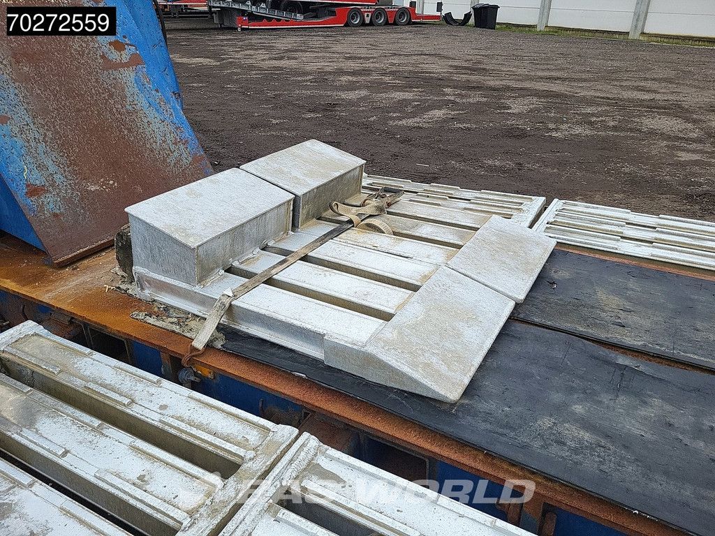 Nooteboom OSDBAZ-66 4xLenkachse Gooseneck BPW