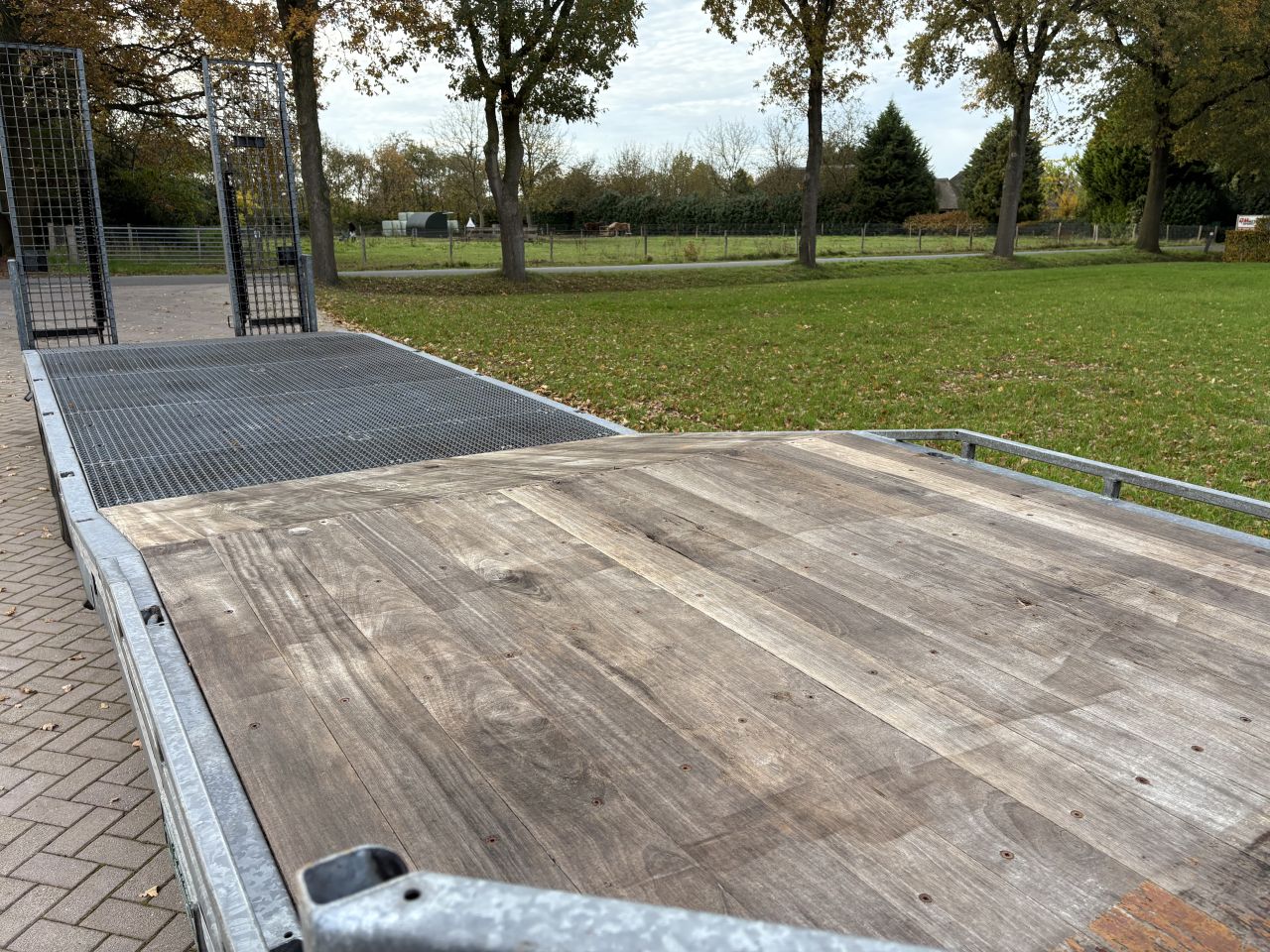 Be oplegger semi dieplader met roostervloer 10 ton (2018)