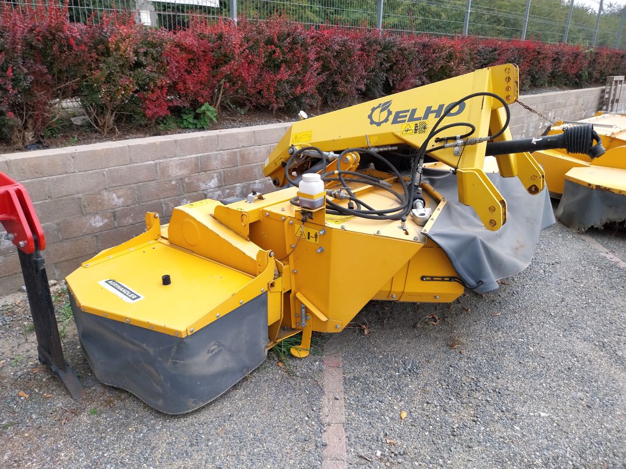 ELHO Arrow NM 3700 F Maaier met kneuzer