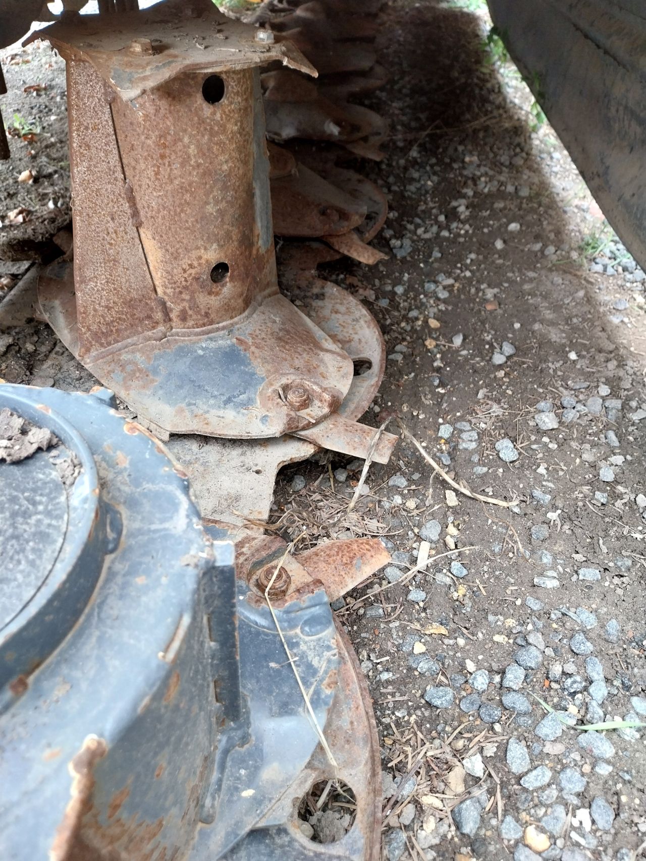 ELHO Arrow NM 3700 F Maaier met kneuzer