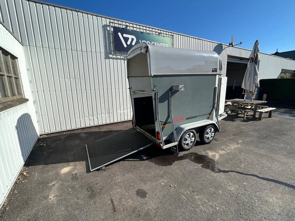 Horse trailer Eduard VT-13 2002