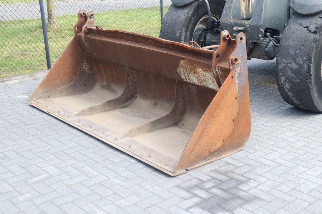 Kramer ALLRAD 4009 | 4 TON | 9 METER | FORKS | BUCKET