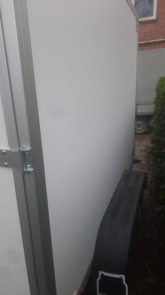 Closed Trailer Kerenzo 2.50x1.50x1.80m 750kg