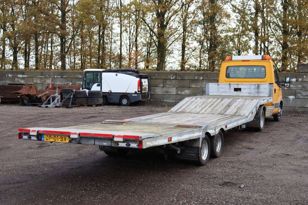 Autotransporter Iveco Daily 35C15 Diesel 146 PS 2008 mit Halbtieflader